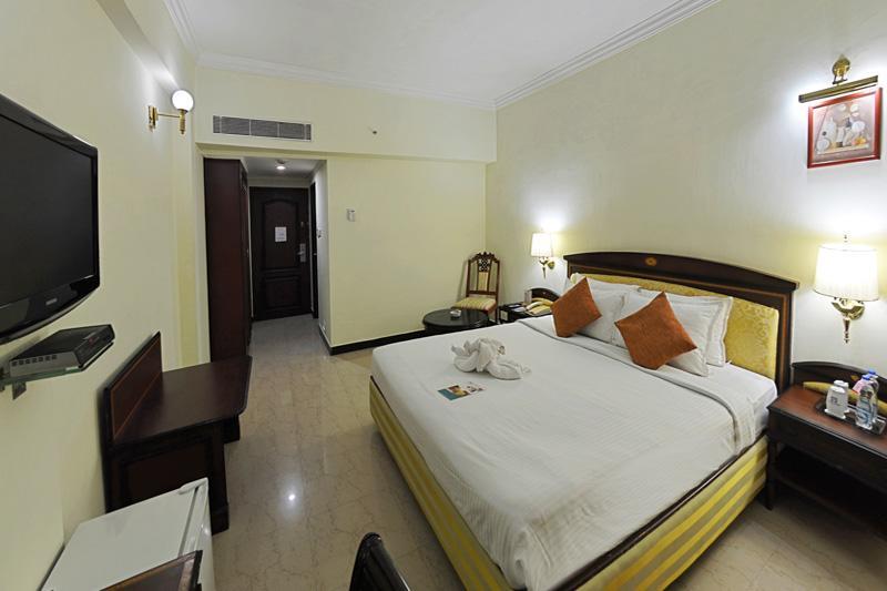 Hotel Ambica Empire Chennai Exterior photo