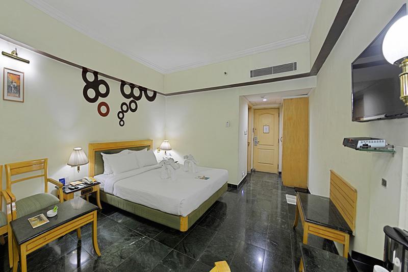 Hotel Ambica Empire Chennai Exterior photo